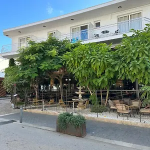 https://hotel-lilla.topcostabravahotels.com